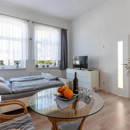 Villa-seiler-in-binz-1-raum-ferienwohnung-nr-6-toplage-wenige-schritte-zum-strand